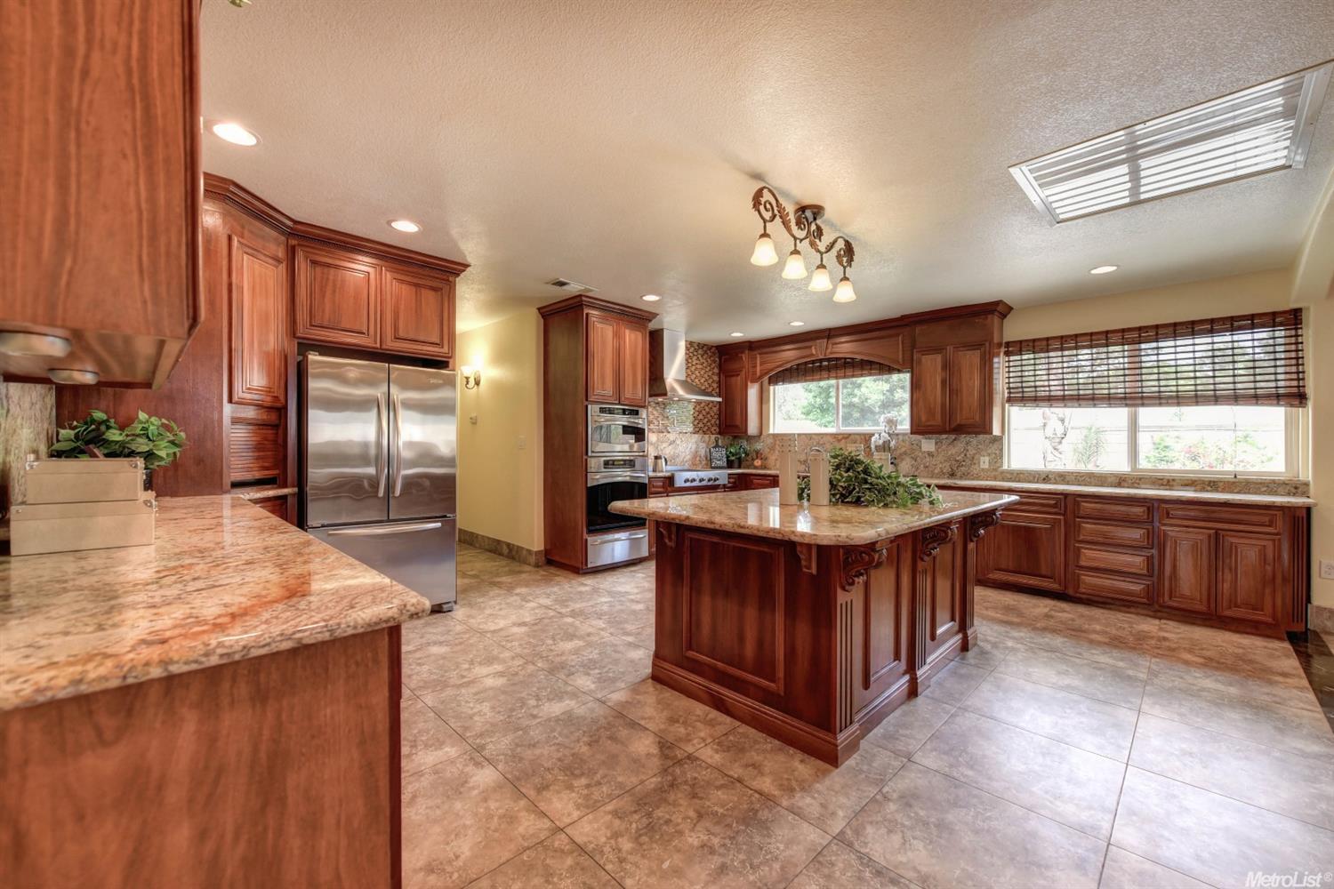 3333 Parks Ln, Carmichael, CA 95608 photo 9