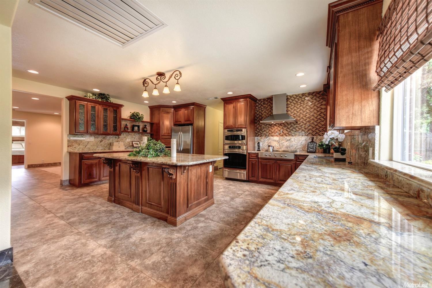 3333 Parks Ln, Carmichael, CA 95608 photo 8