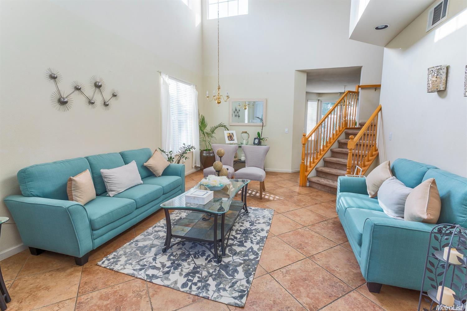 688 Harold Smith Dr, Tracy, CA 95304 photo 5