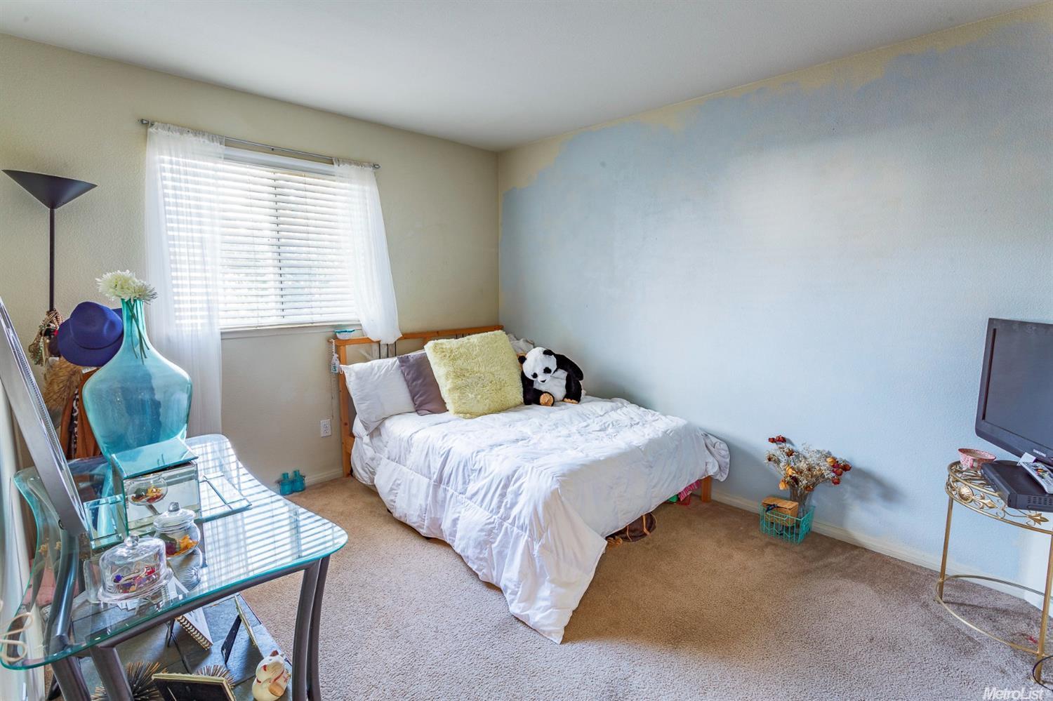 688 Harold Smith Dr, Tracy, CA 95304 photo 16