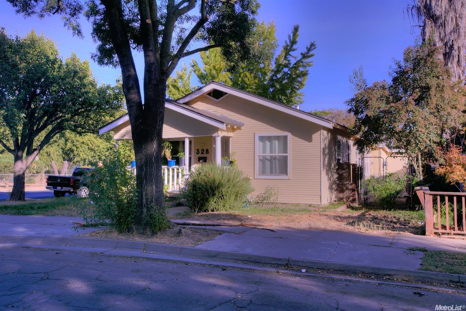 328 Ruberto St, Modesto, CA 95351 photo 2