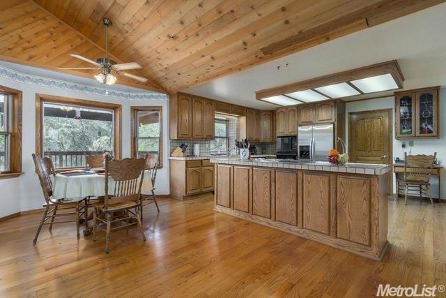 1806 Carl Rd, Rescue, CA 95672 photo 8