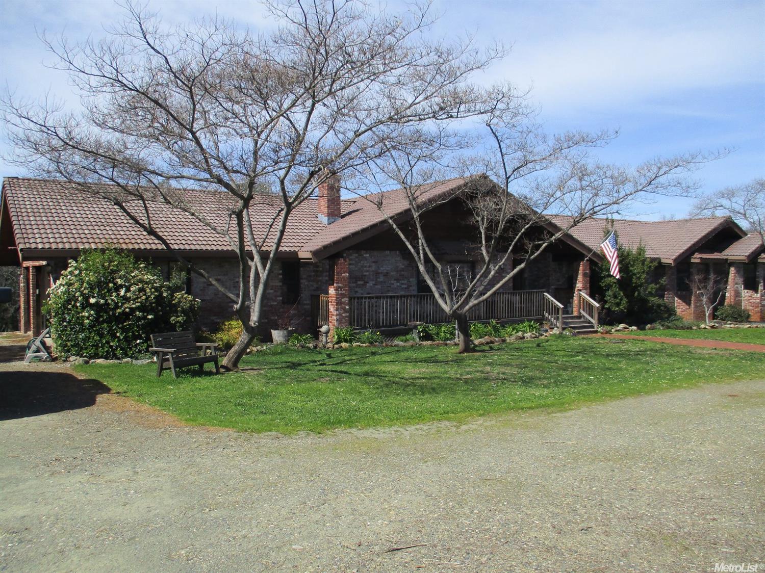 1806 Carl Rd, Rescue, CA 95672 photo 1