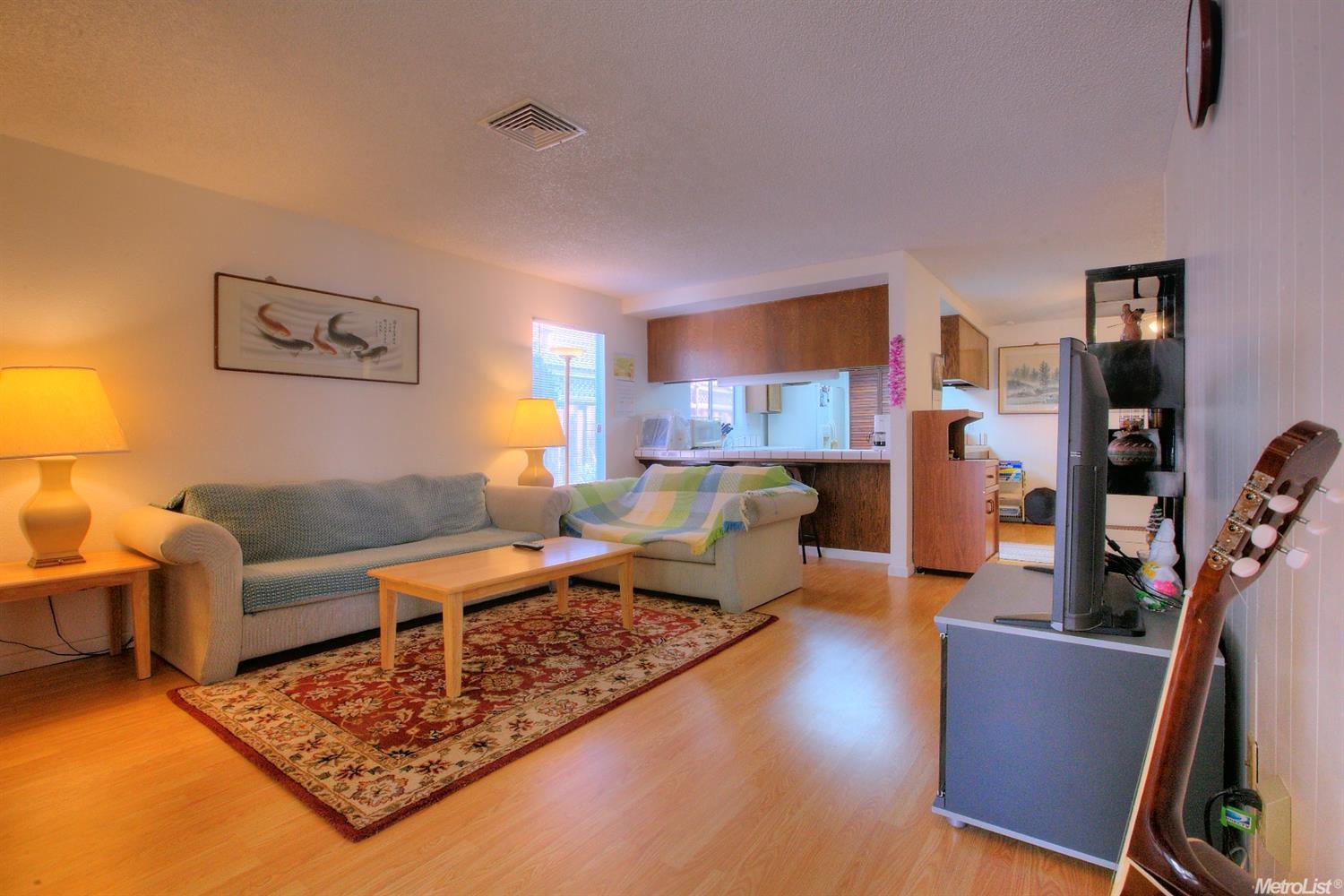 909 Burlington Dr, Modesto, CA 95356 photo 6