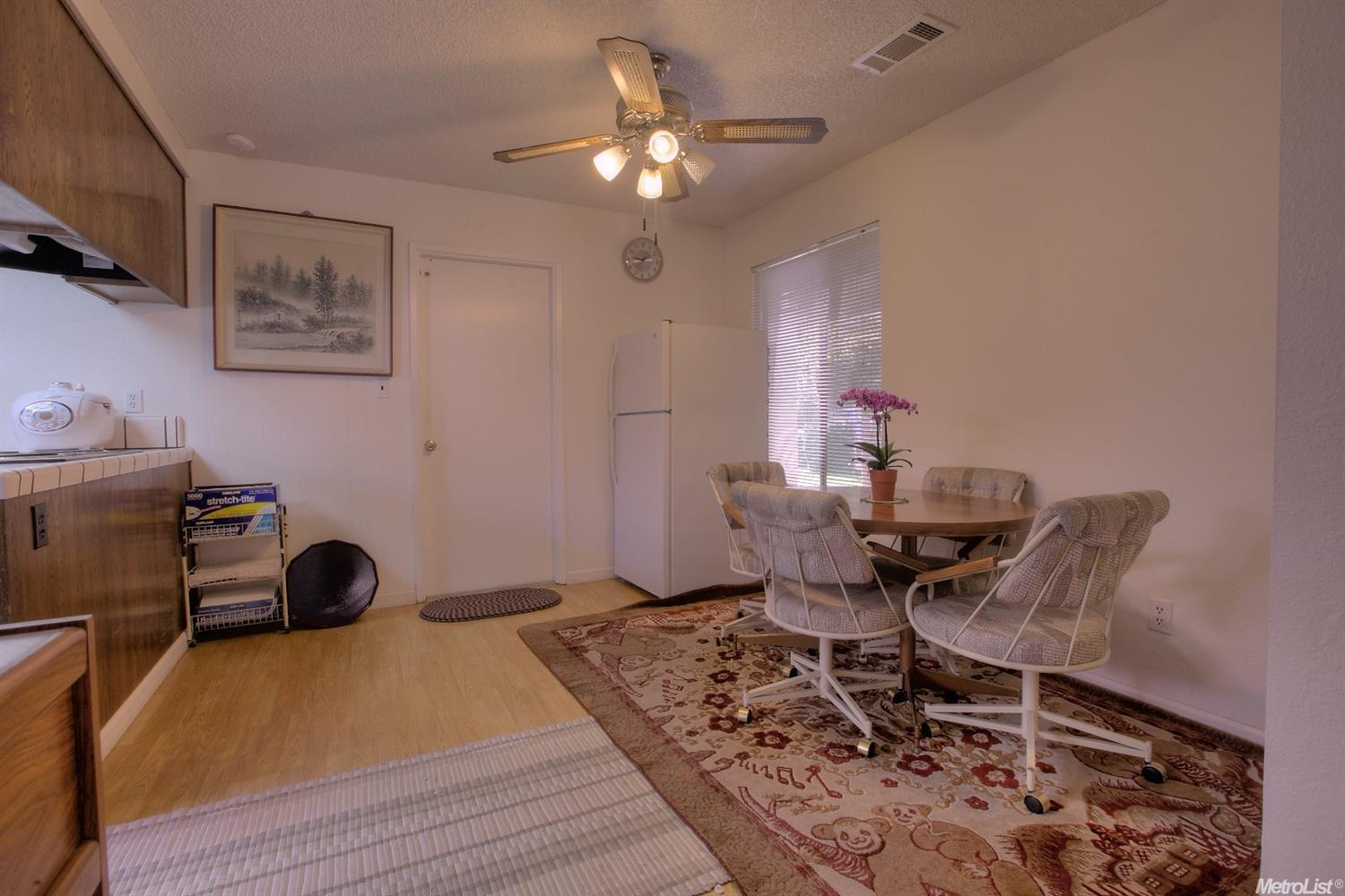 909 Burlington Dr, Modesto, CA 95356 photo 7
