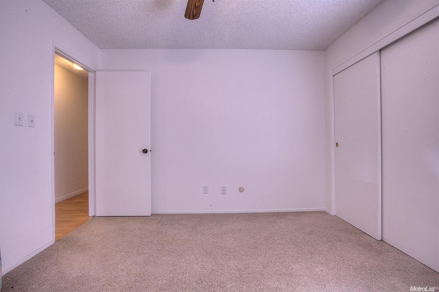909 Burlington Dr, Modesto, CA 95356 photo 13