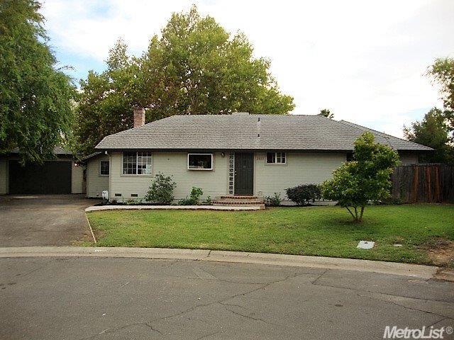 2400 Upham Ct, Carmichael, CA 95608 photo 1