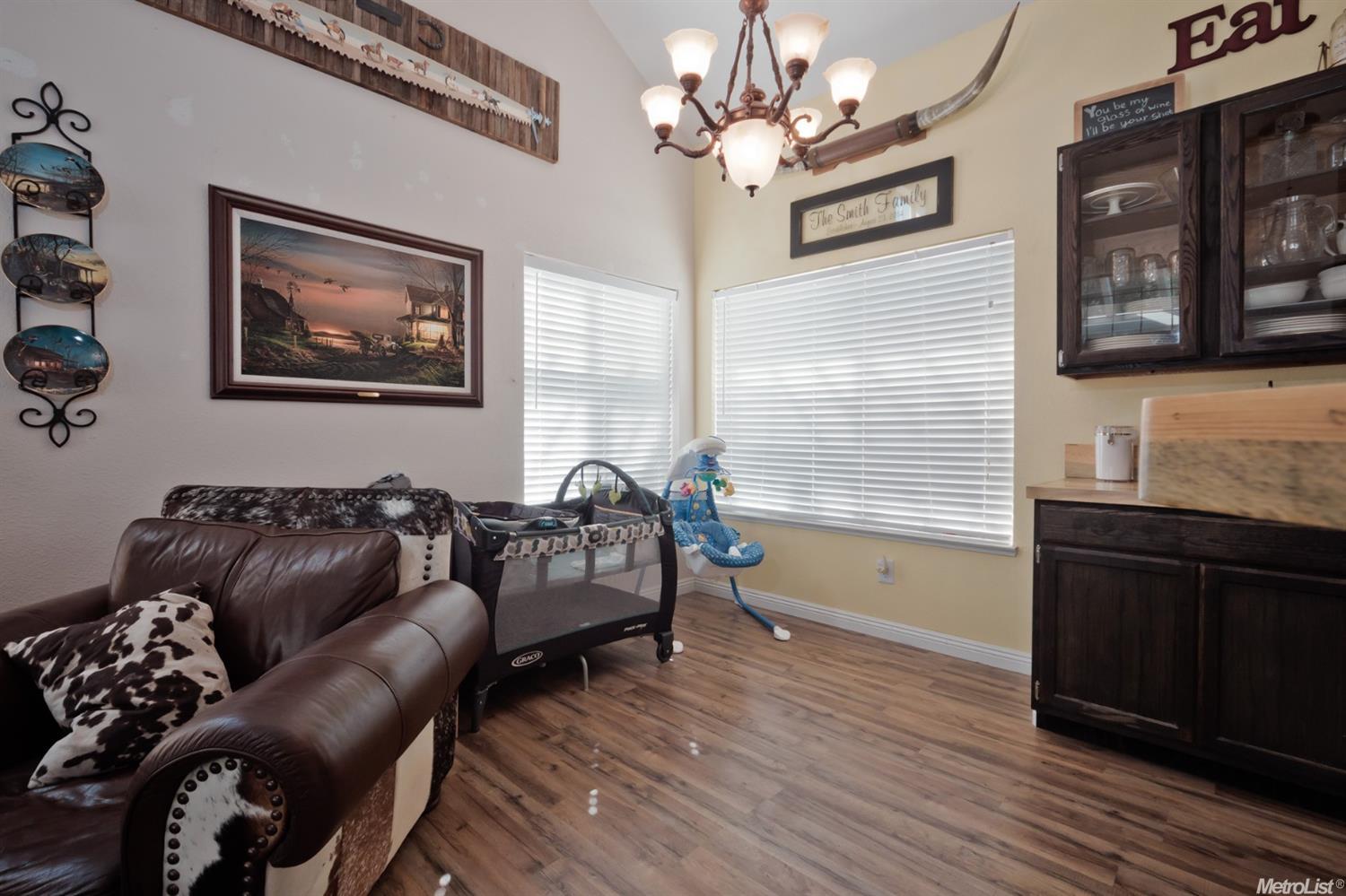 131 Paramatta Dr, Patterson, CA 95363 photo 8