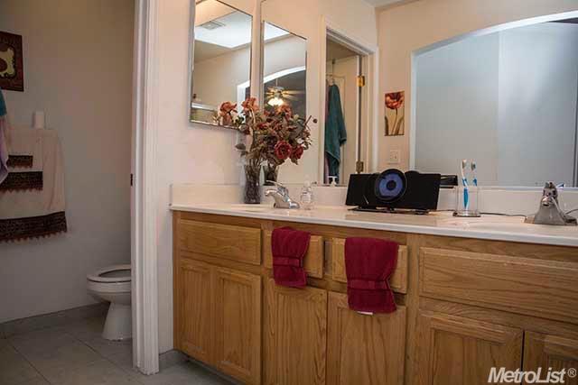 1102 Kay Cir, Turlock, CA 95382 photo 16