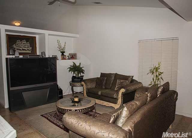 1102 Kay Cir, Turlock, CA 95382 photo 6