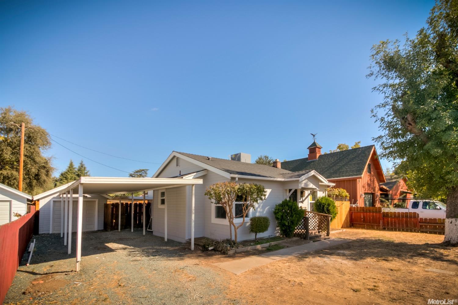 5046 Cady Ln, Linden, CA 95236 photo 3