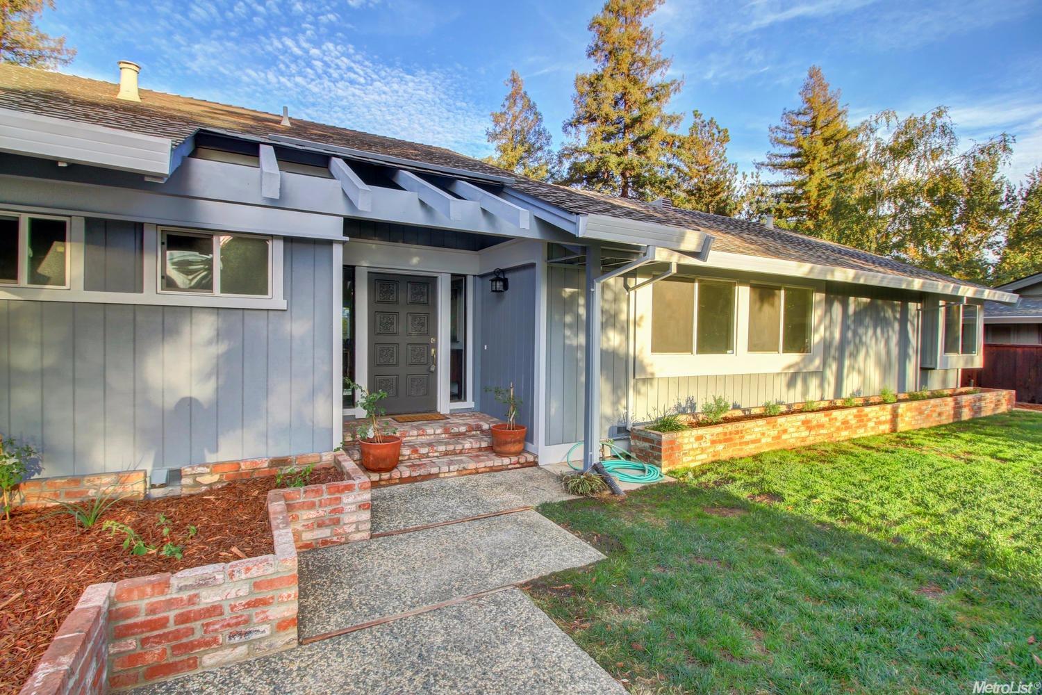 1112 Marina Cir, Davis, CA 95616 photo 1