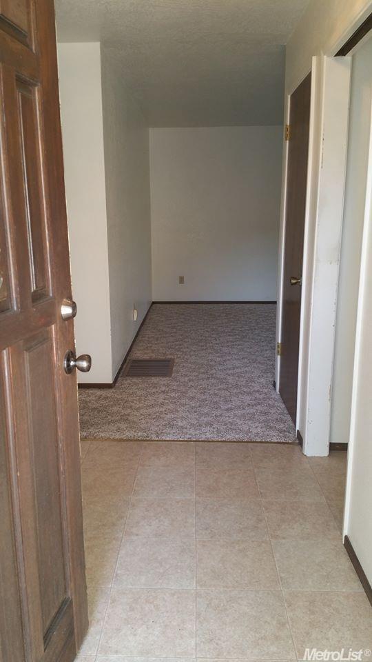 1112 Ojai Ln, Modesto, CA 95355 photo 7