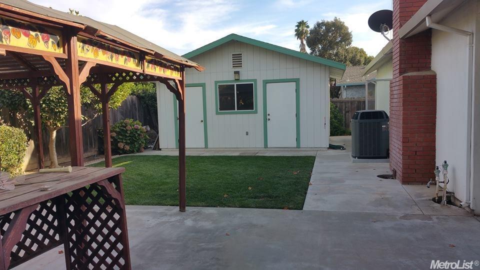 1112 Ojai Ln, Modesto, CA 95355 photo 23