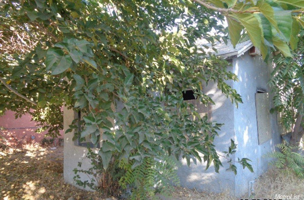 833 Inyo Ave, Modesto, CA 95358 photo 1