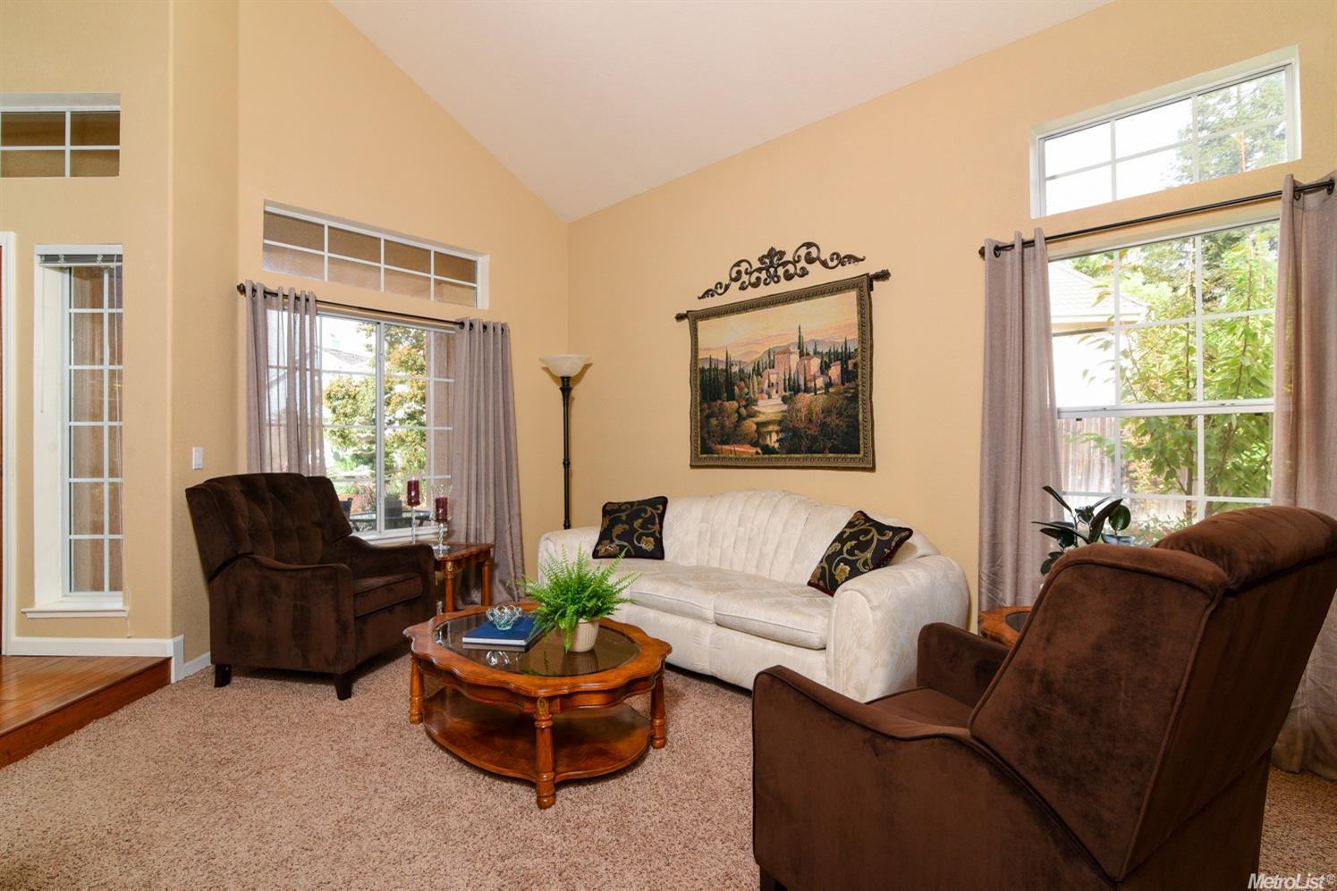 8054 Stretto Ct, Antelope, CA 95843 photo 4