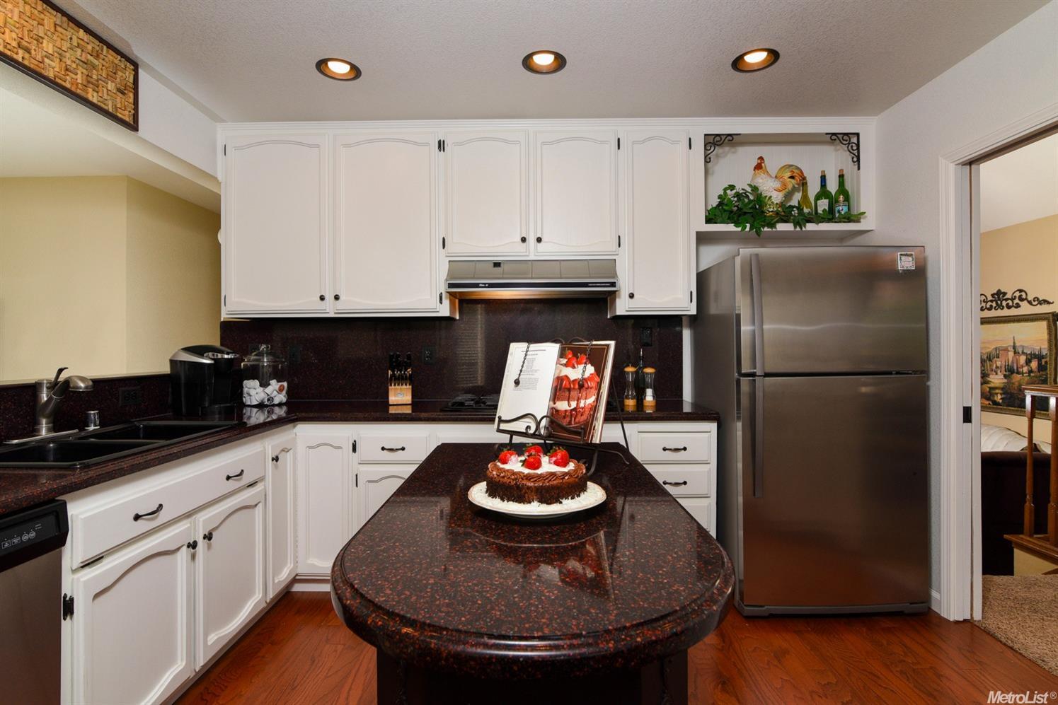 8054 Stretto Ct, Antelope, CA 95843 photo 11
