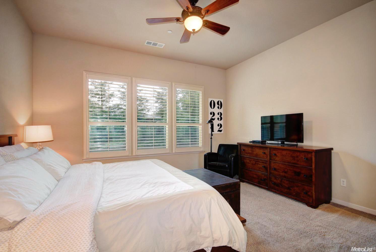 4028 Mason Ln, Carmichael, CA 95608 photo 13