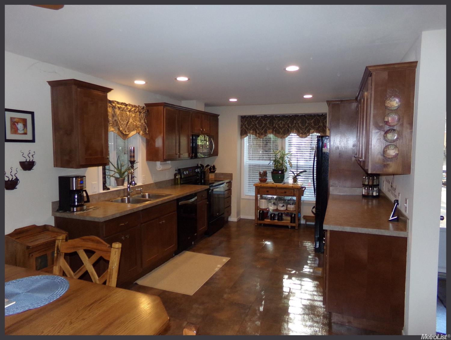 19585 E Clinton, Jackson, CA 95642 photo 2