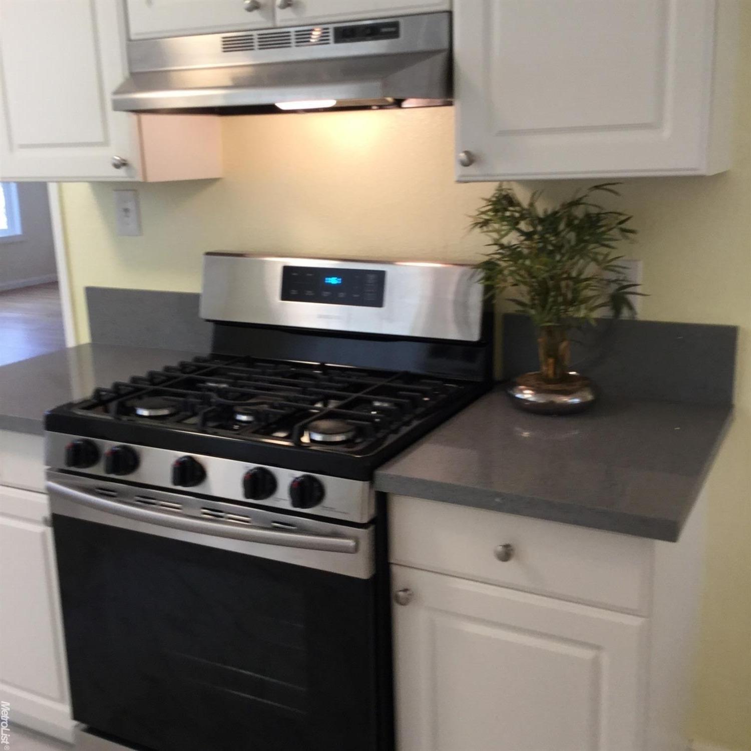 2711 Wright St, Sacramento, CA 95821 photo 3