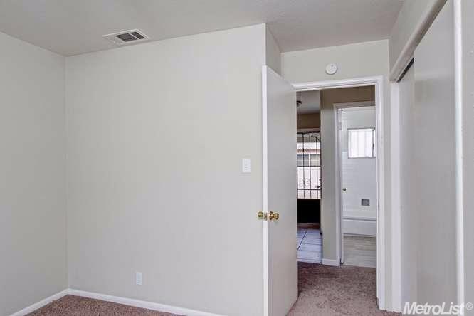 2416 E 6th St, Stockton, CA 95205 photo 10