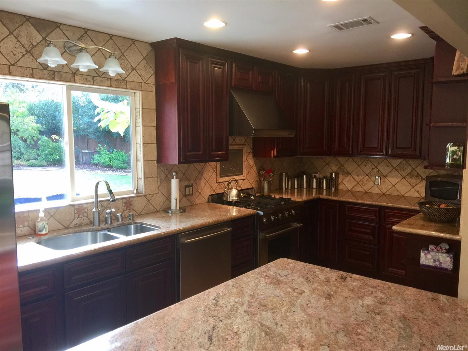 2510 Laurence Ave, Carmichael, CA 95608 photo 3