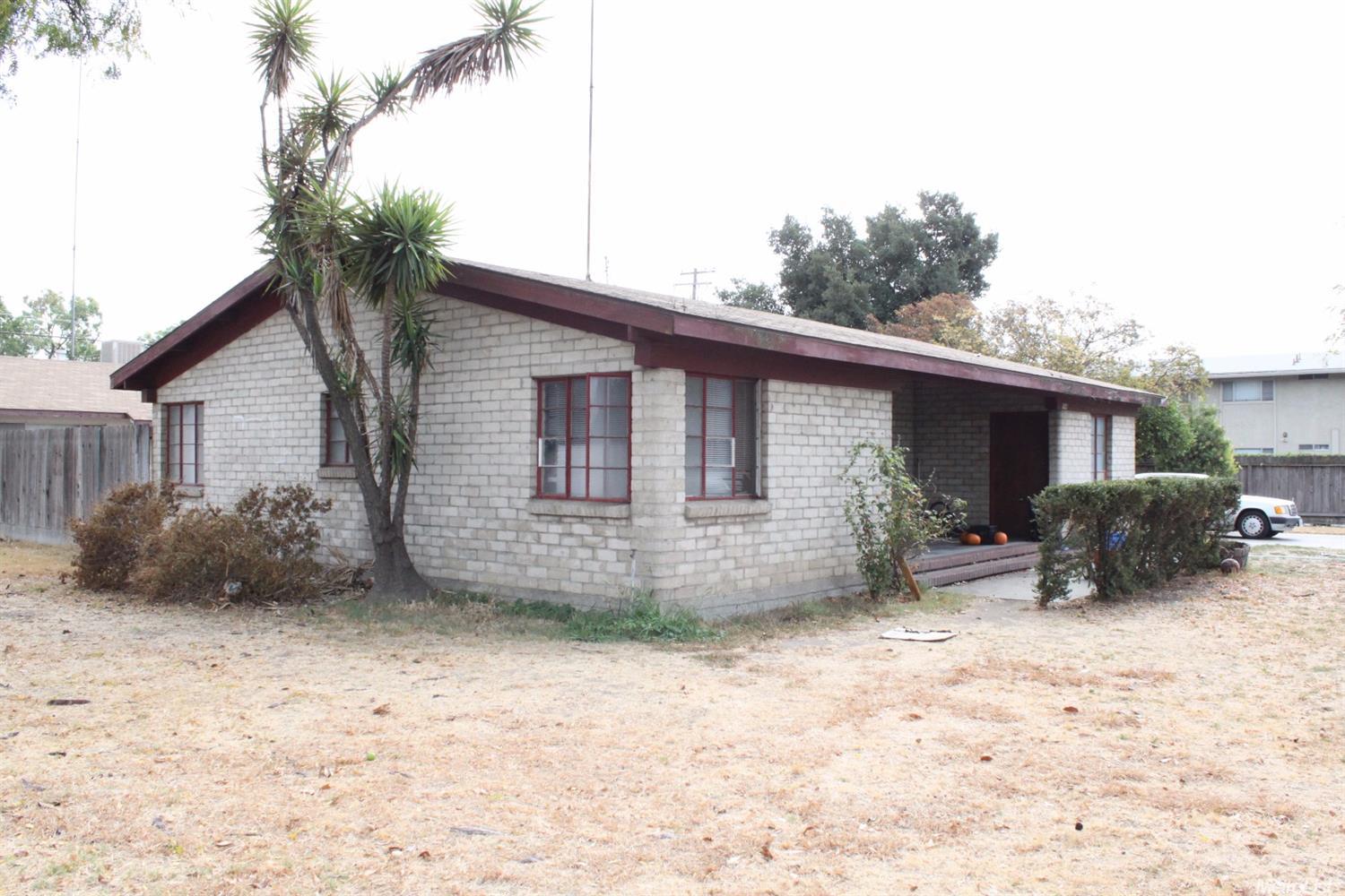 144 Covena Ave, Modesto, CA 95354 photo 3