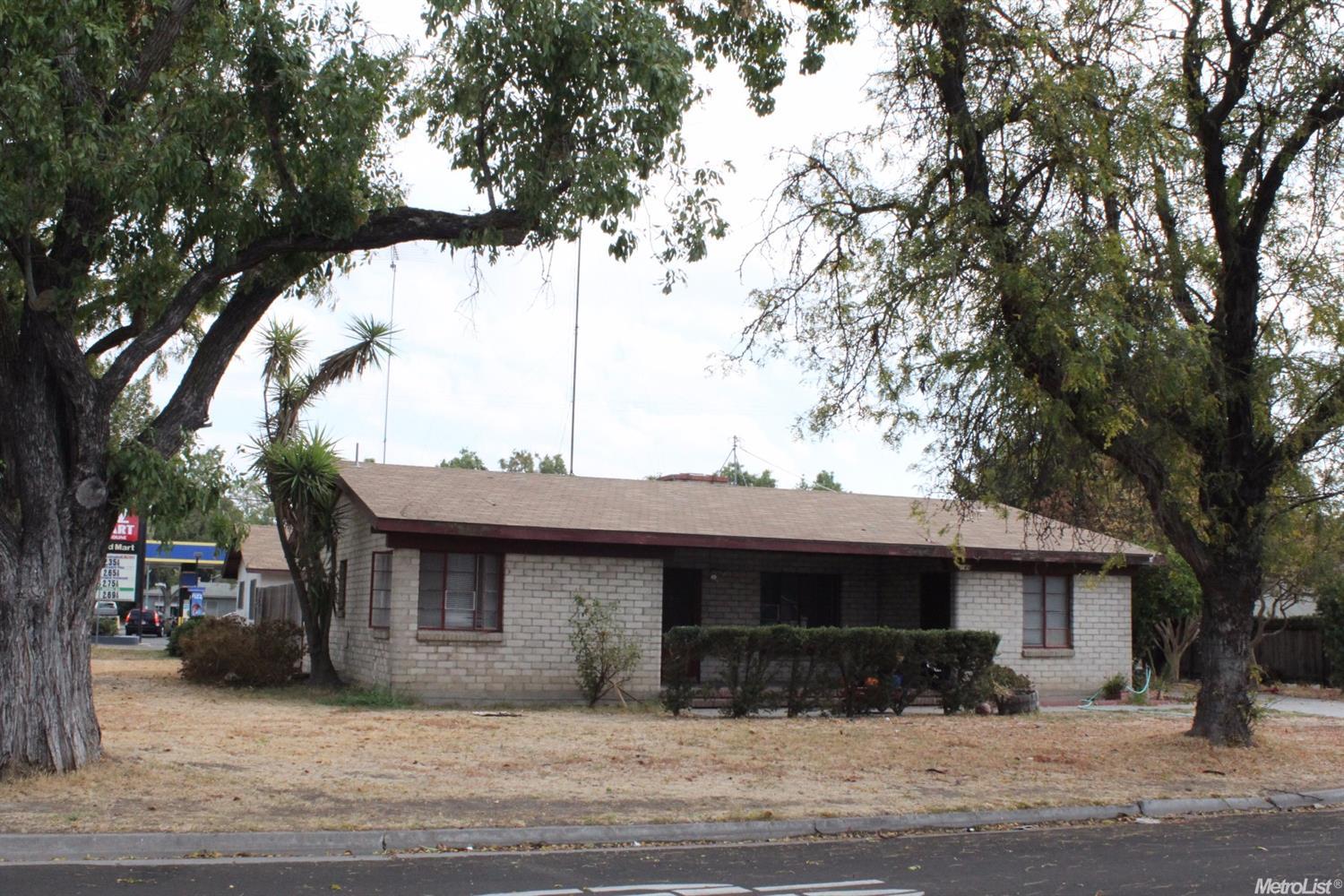 144 Covena Ave, Modesto, CA 95354 photo 4