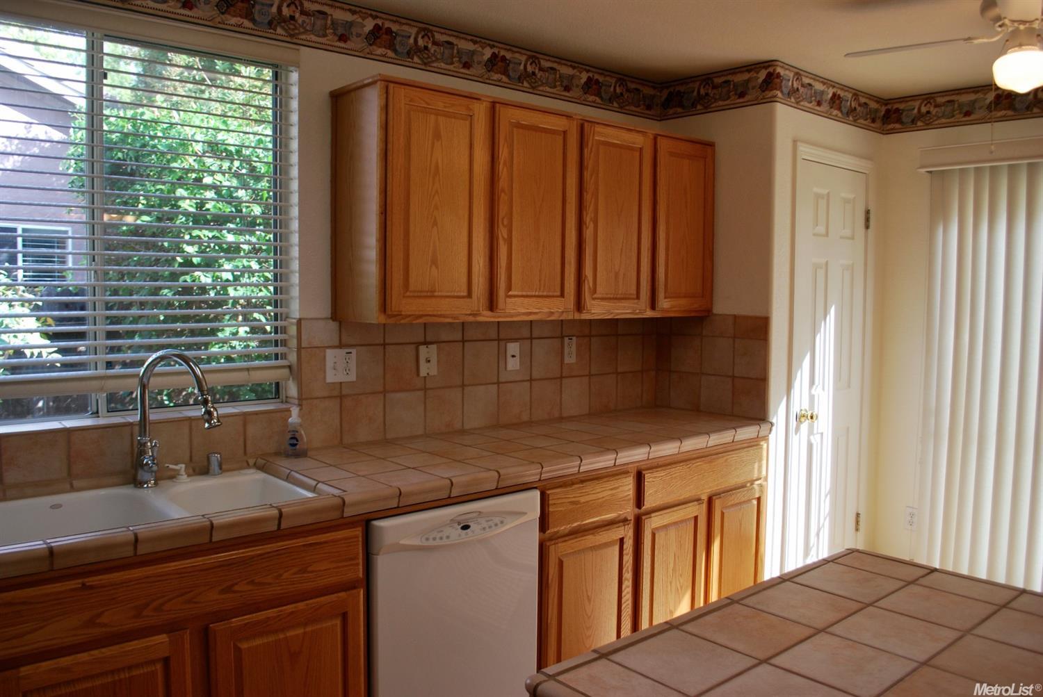 454 Glenbriar Cir, Tracy, CA 95377 photo 7