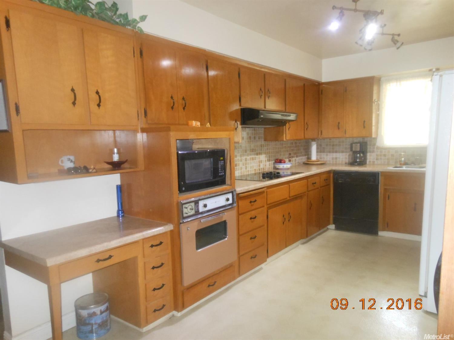 3158 Cherokee Ave, Merced, CA 95340 photo 4