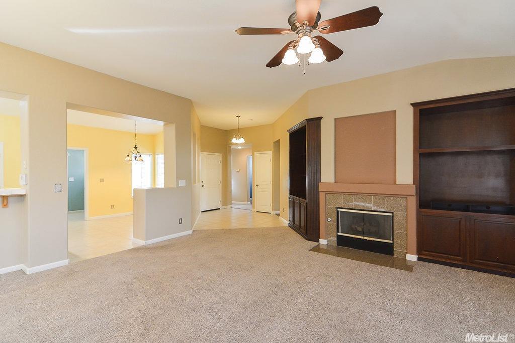 2029 Crom St, Manteca, CA 95337 photo 7