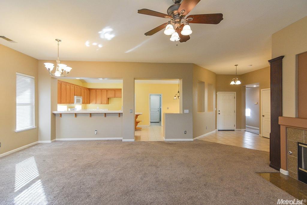 2029 Crom St, Manteca, CA 95337 photo 8