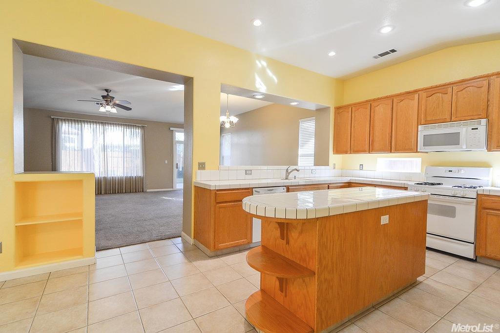 2029 Crom St, Manteca, CA 95337 photo 10