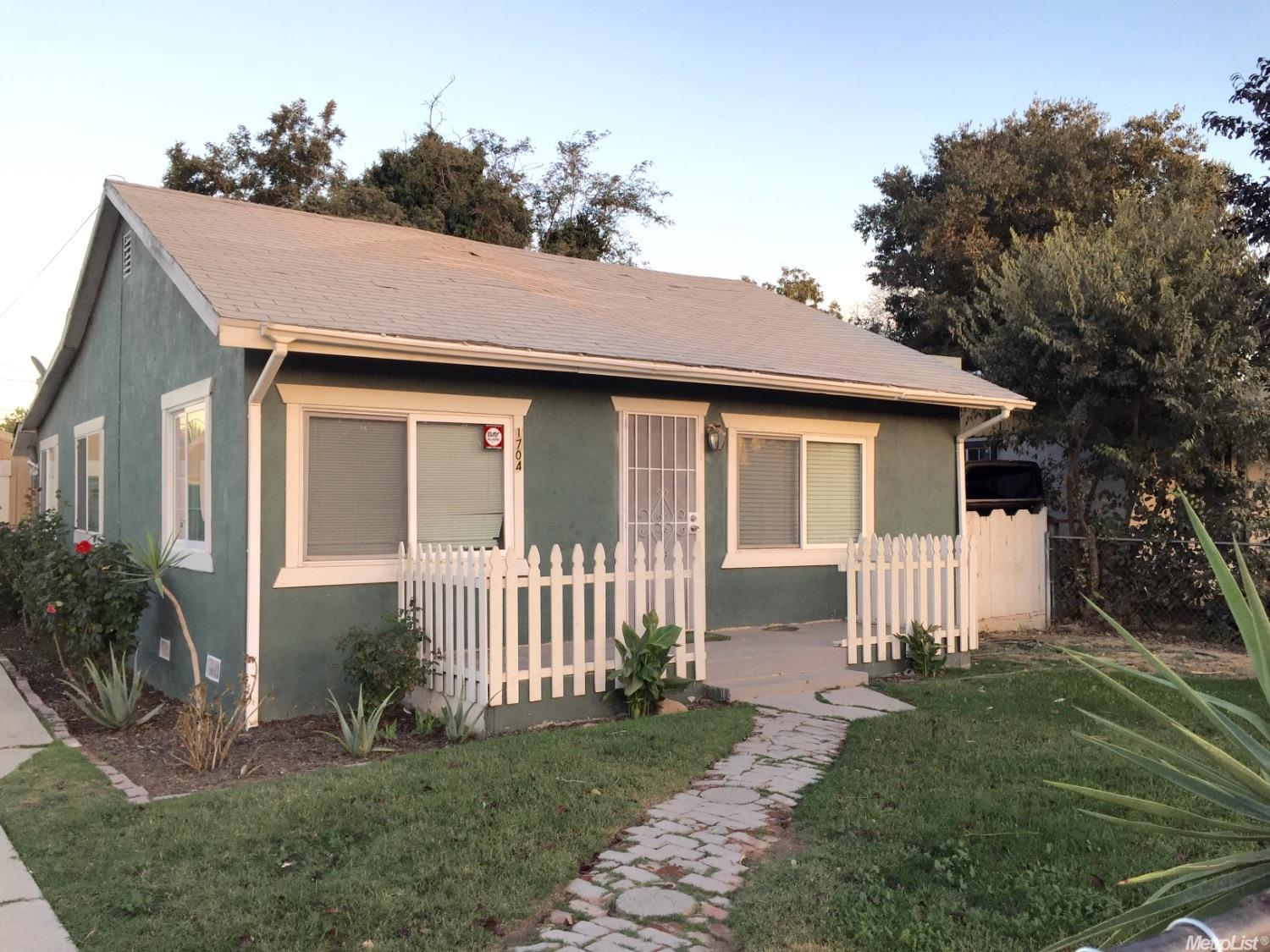 1704 Midway Ave, Modesto, CA 95358 photo 1