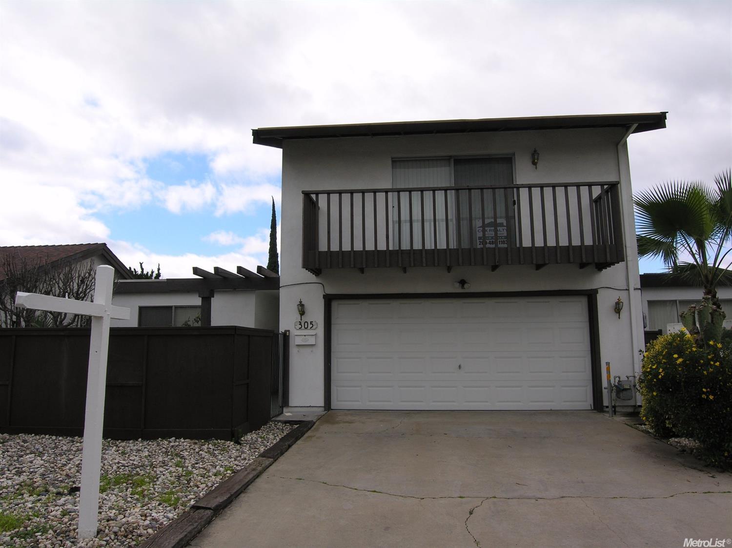 305 Capistrano Dr, Modesto, CA 95354 photo 23