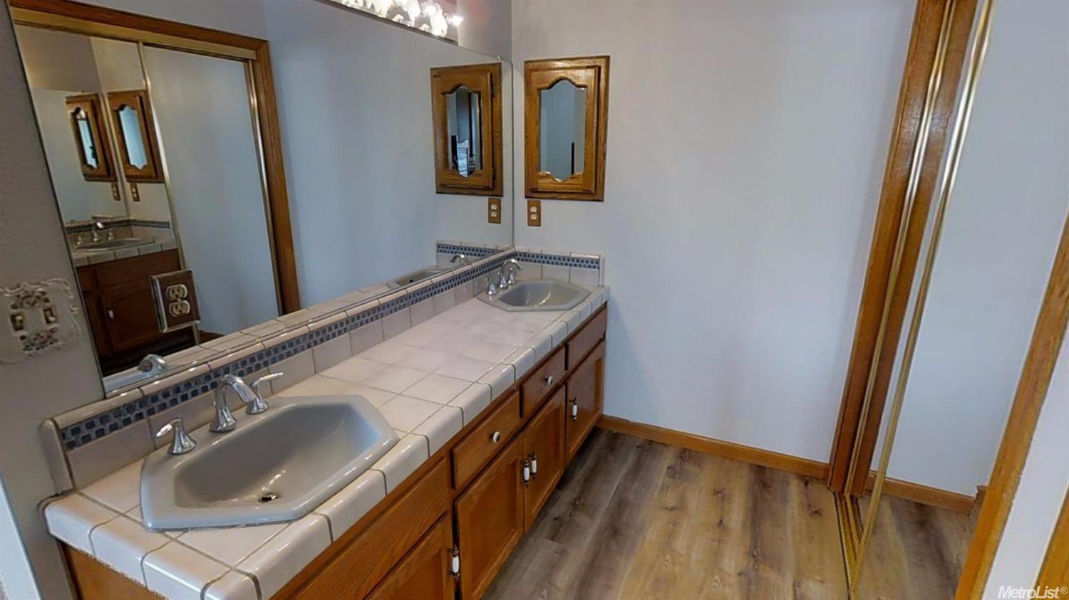 836 Cobblestone Ct, Ripon, CA 95366 photo 14
