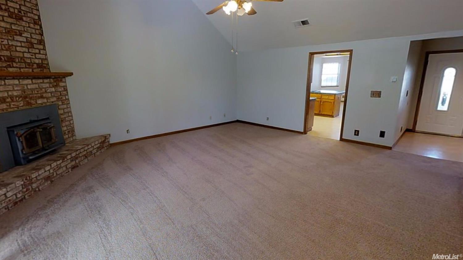 836 Cobblestone Ct, Ripon, CA 95366 photo 4