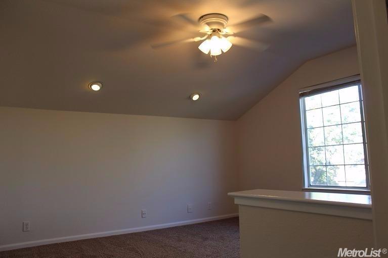 111 Arrowsmith Dr, Folsom, CA 95630 photo 9
