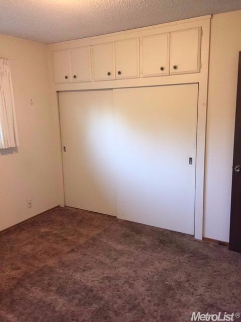 915 Van Ct, Ripon, CA 95366 photo 8