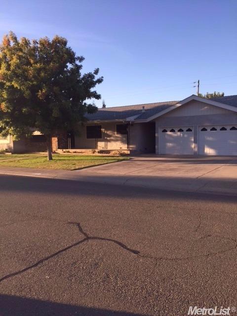 915 Van Ct, Ripon, CA 95366 photo 19