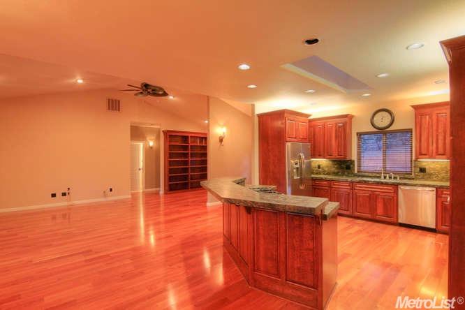 18121 Bourbon St, Jackson, CA 95642 photo 11