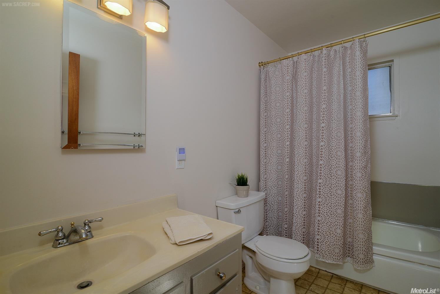 8424 Miguel Way, Elverta, CA 95626 photo 18
