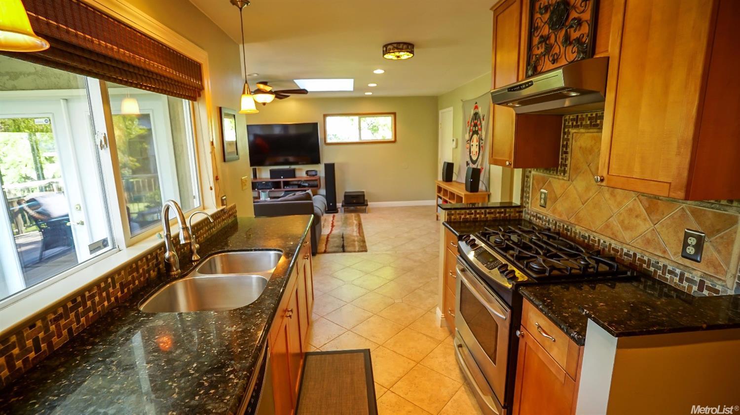 6717 Landis Ave, Carmichael, CA 95608 photo 8