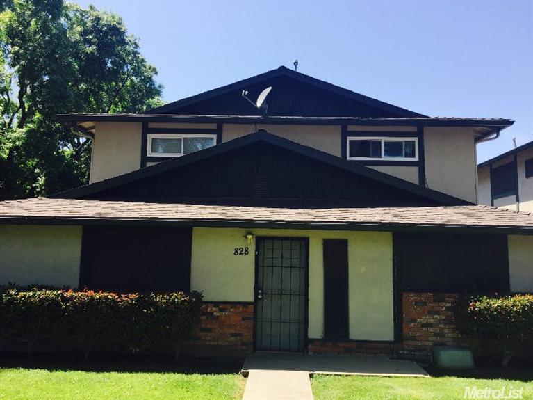 828 Sutter Ave, Modesto, CA 95351 photo 1