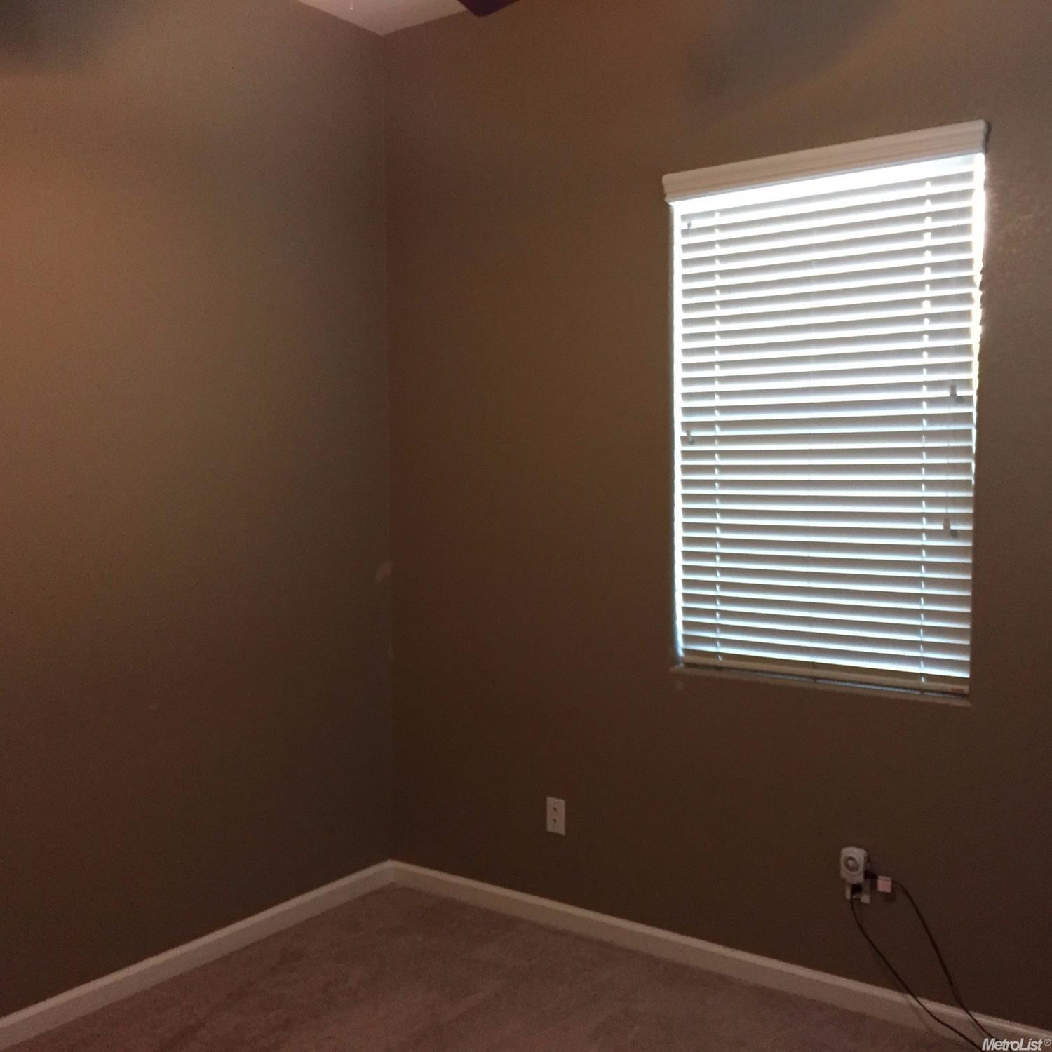 1630 Sparrowhawk St, Manteca, CA 95337 photo 9