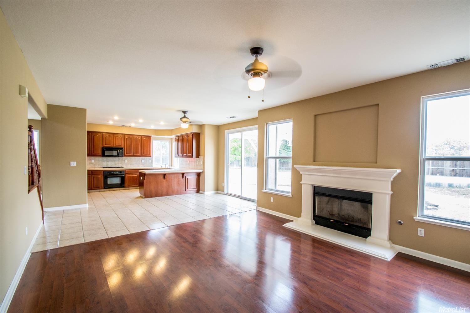 1810 Winding River Ct, Manteca, CA 95337 photo 6