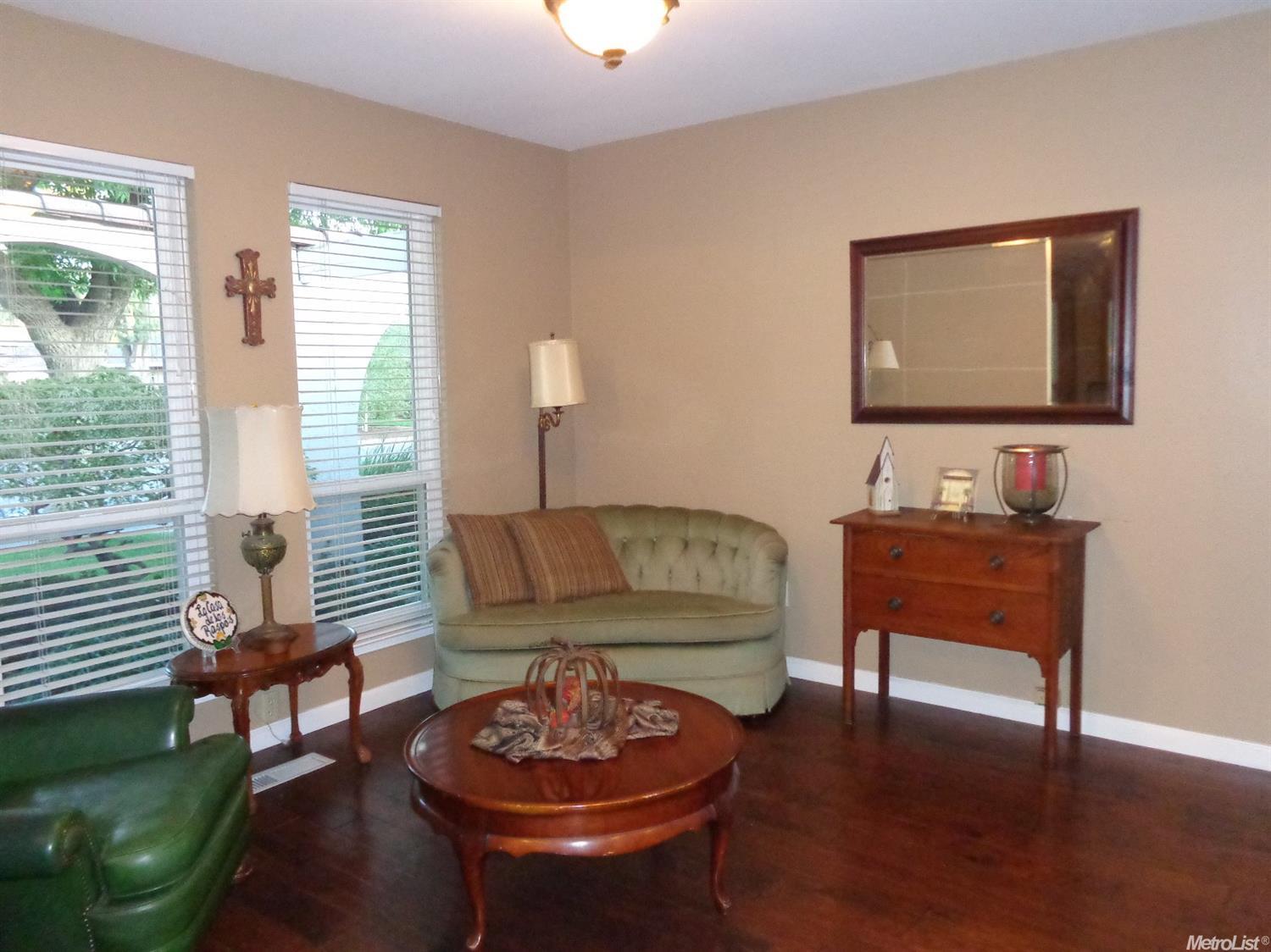 917 Providence, Modesto, CA 95355 photo 8