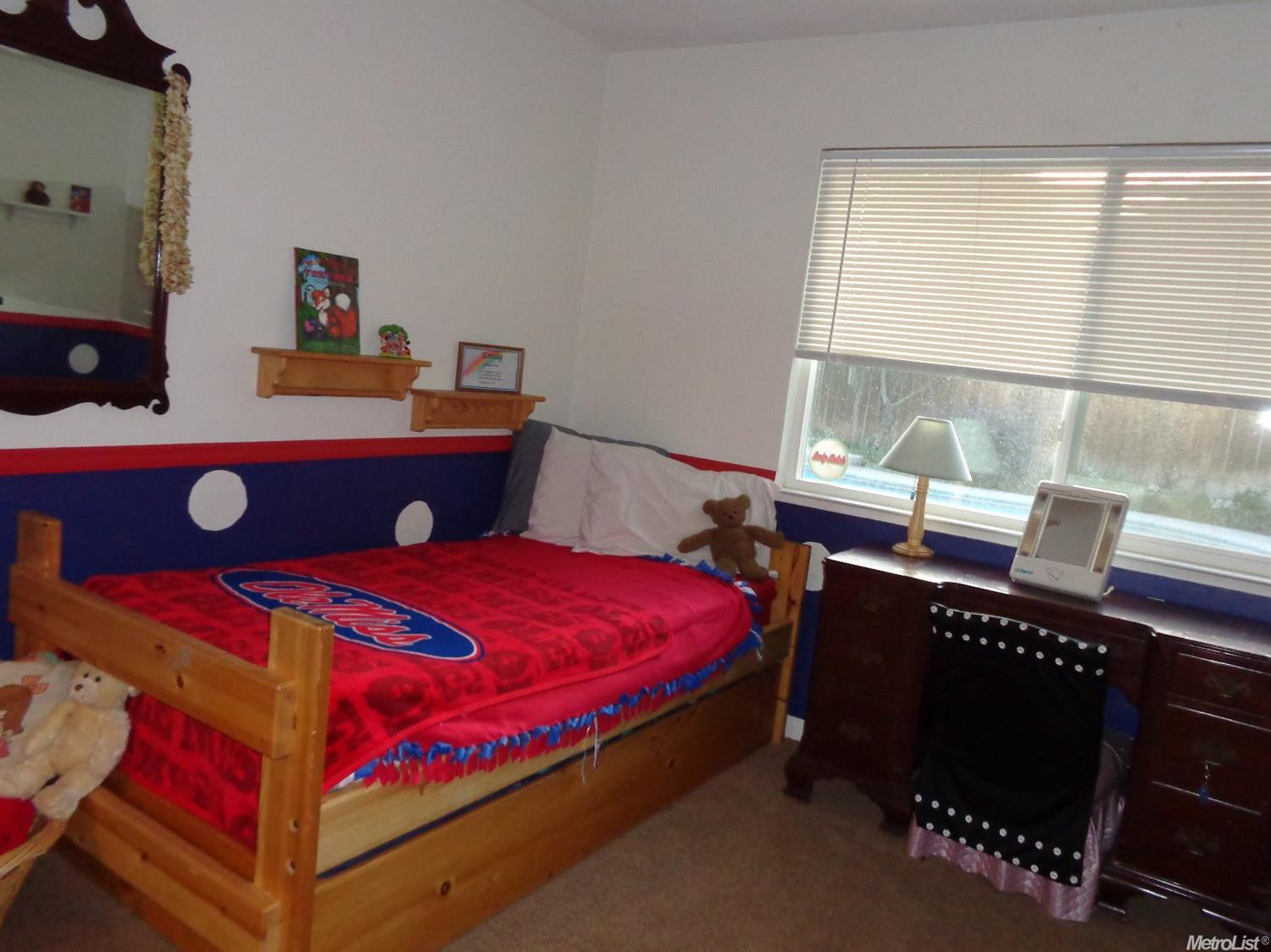 917 Providence, Modesto, CA 95355 photo 11