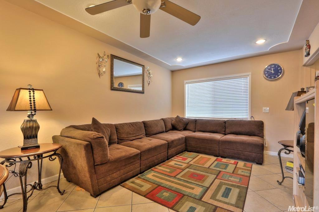 532 Tyrella Dr #15, Mountain View, CA 94043 photo 4