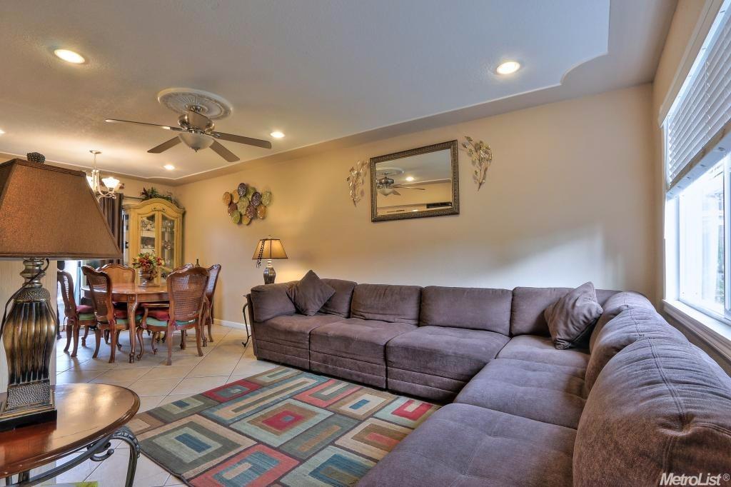 532 Tyrella Dr #15, Mountain View, CA 94043 photo 2